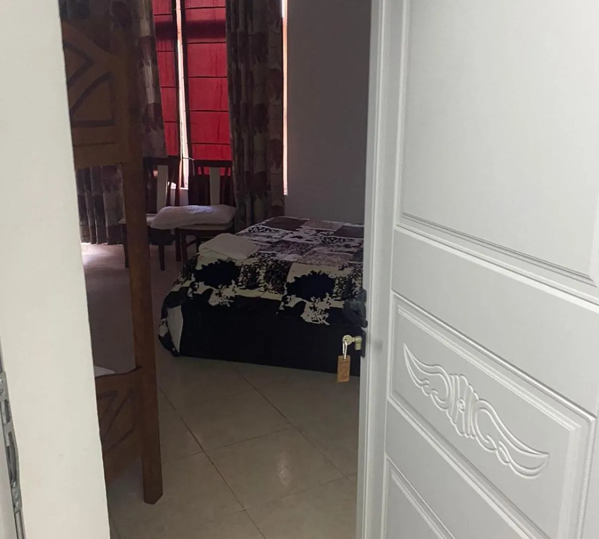 Unico Hotel Orikum 0*,  Albania